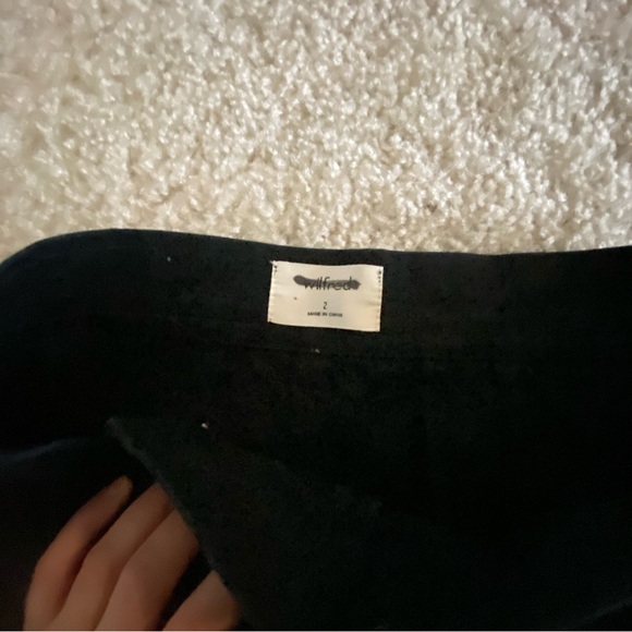 Wilfred High Waist Black Shorts - Picture 3 of 4